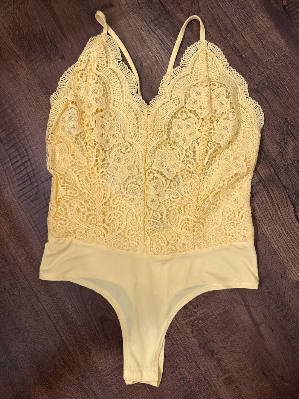 rue21 Women’s Small Yellow Floral Lace Bodysuit Thong Y2K Coquette